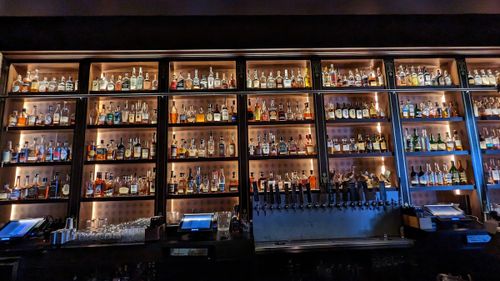 Seven Grand San Diego, a happy hour spot in San Diego