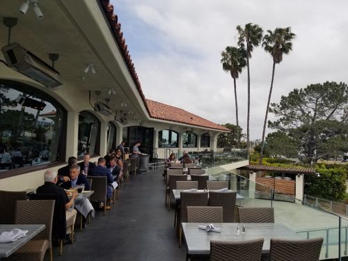 Tom Ham's Lighthouse, a happy hour spot in San Diego