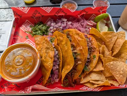 Mike's Red Tacos - Point Loma, photo 3