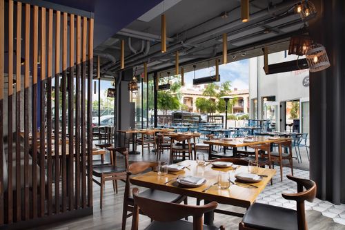 Fort Oak, a happy hour spot in San Diego
