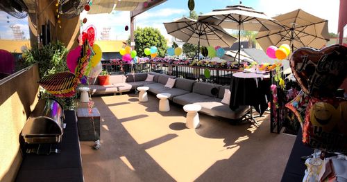 Urban MO's Bar & Grill, a happy hour spot in San Diego