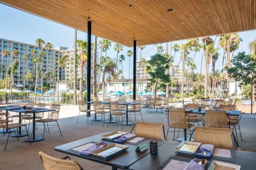 ARLO, a happy hour spot in San Diego