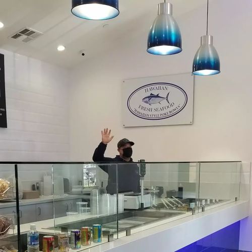 Hawaiian Fresh Seafood Liberty Station, a happy hour spot in San Diego