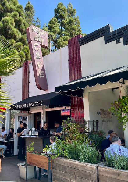 Night & Day Cafe, photo 4